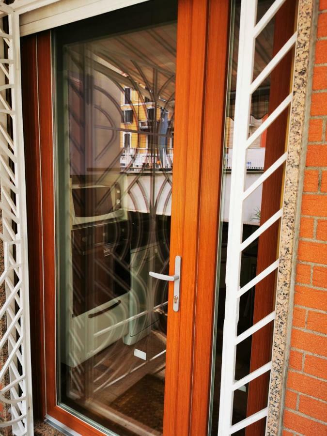 New Luxury Apartment, Milan City Center Екстериор снимка